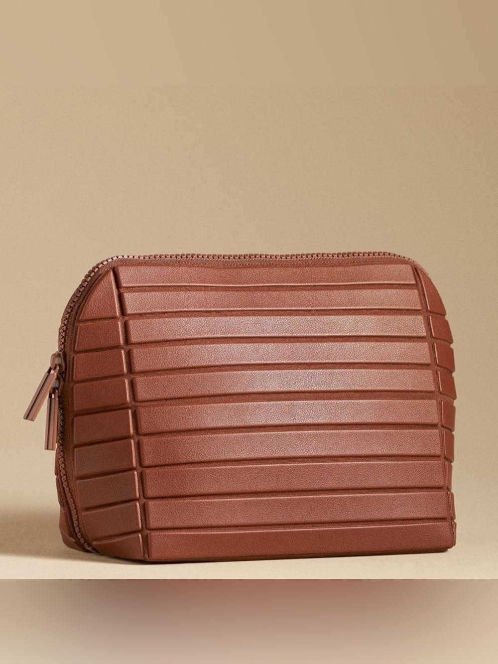 Parallelle Medium Traveller Bag
